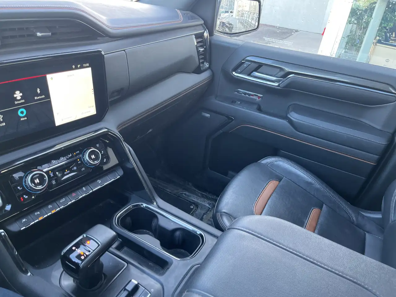 GMC Sierra 1500 photo GMC Sierra 1500