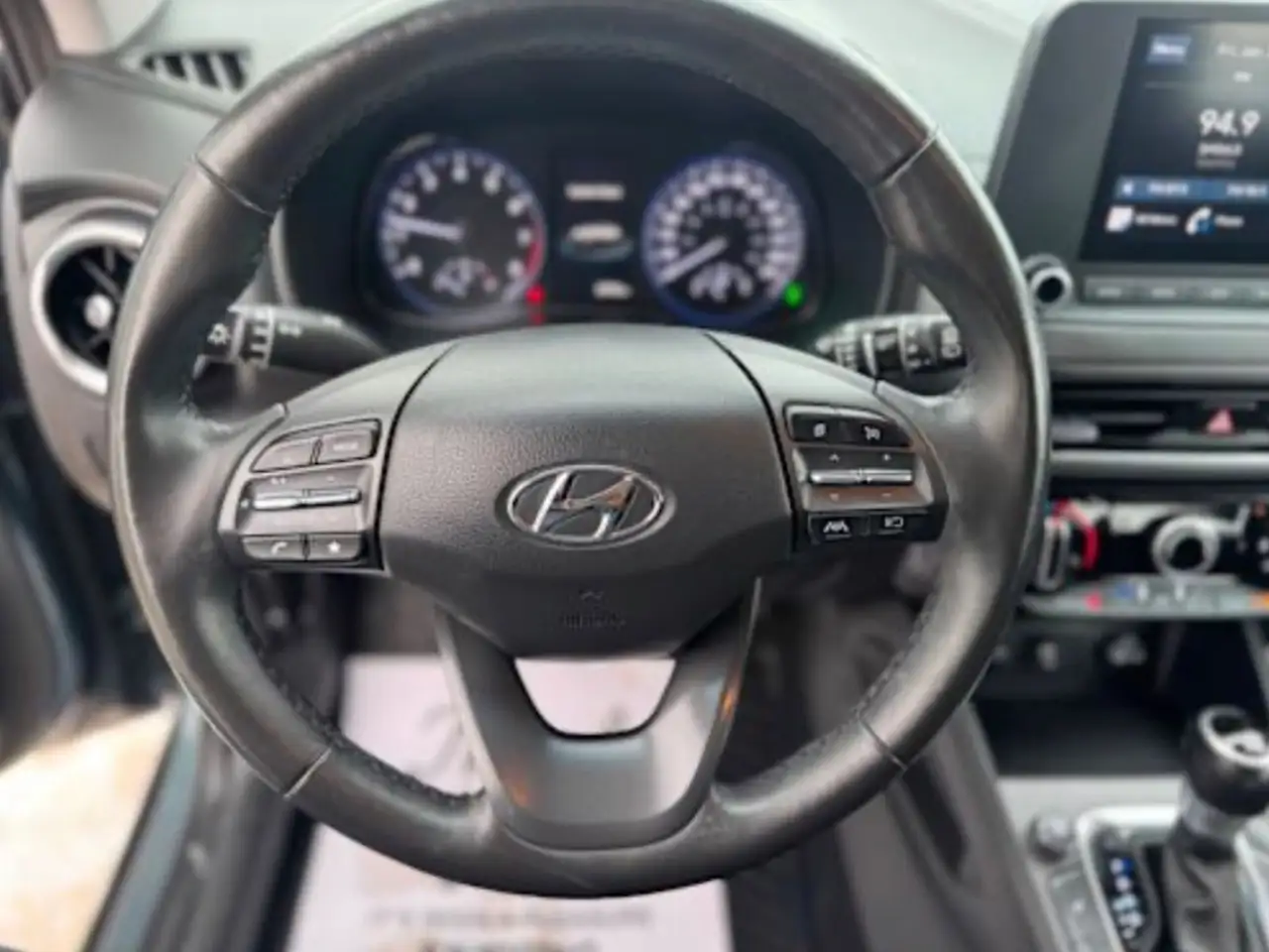 Hyundai KONA снимка Hyundai KONA