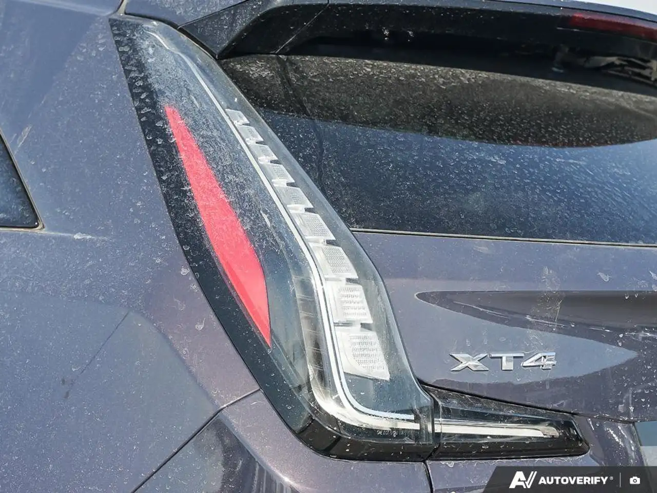 Cadillac XT4 снимка Cadillac XT4