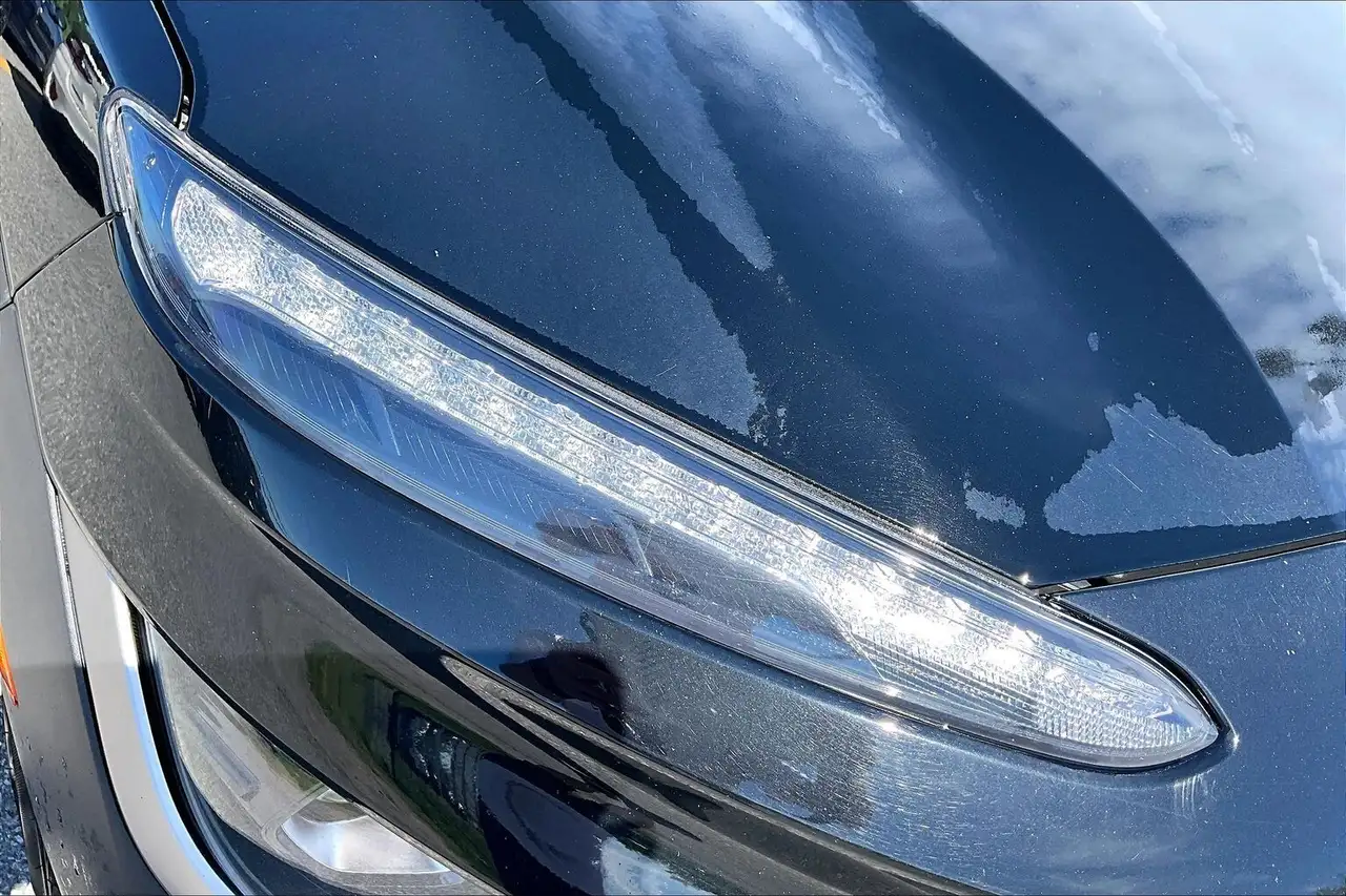 Hyundai KONA снимка Hyundai KONA