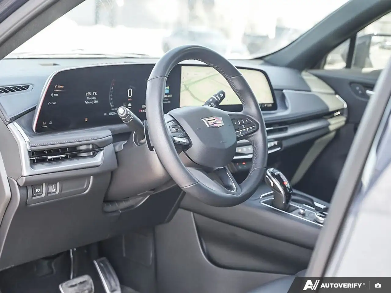 Cadillac XT4 снимка Cadillac XT4