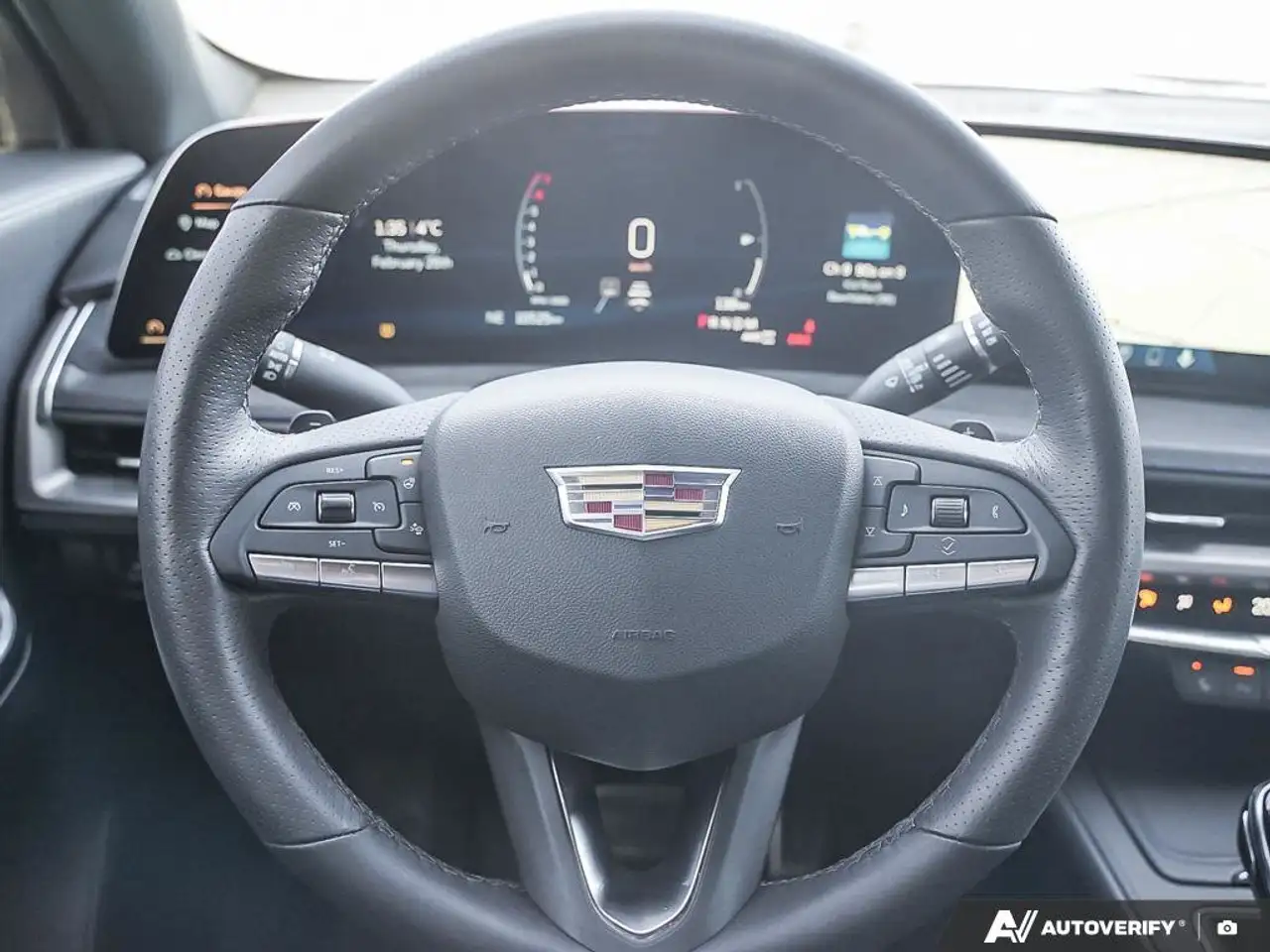 Cadillac XT4 снимка Cadillac XT4
