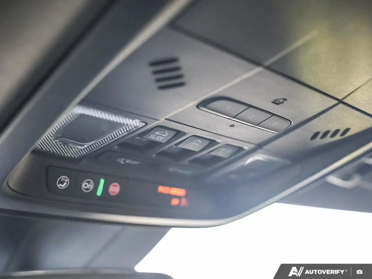 Cadillac XT4 снимка Cadillac XT4