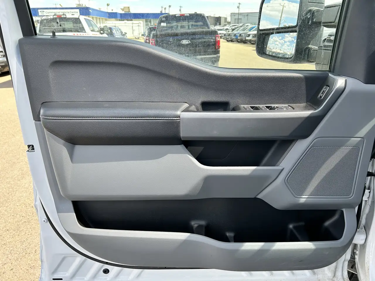Ford F 350 снимка Ford F 350