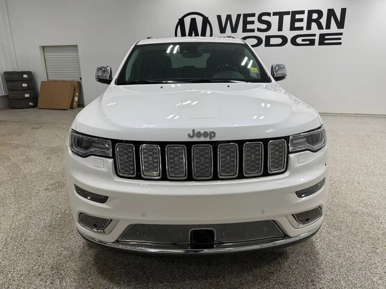 Jeep Grand Cherokee снимка Jeep Grand Cherokee