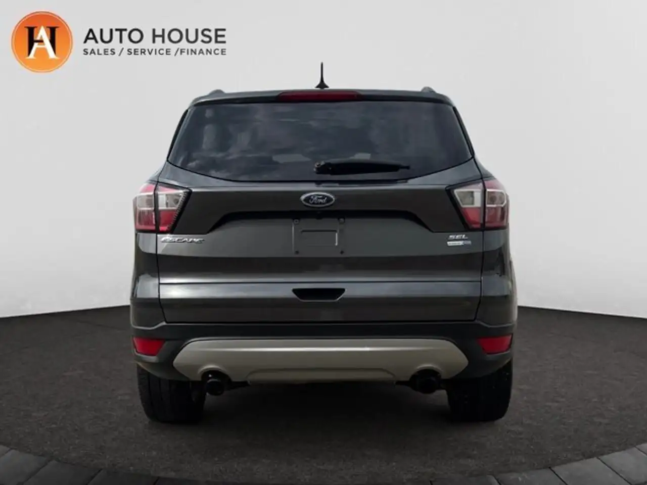Ford Escape снимка Ford Escape