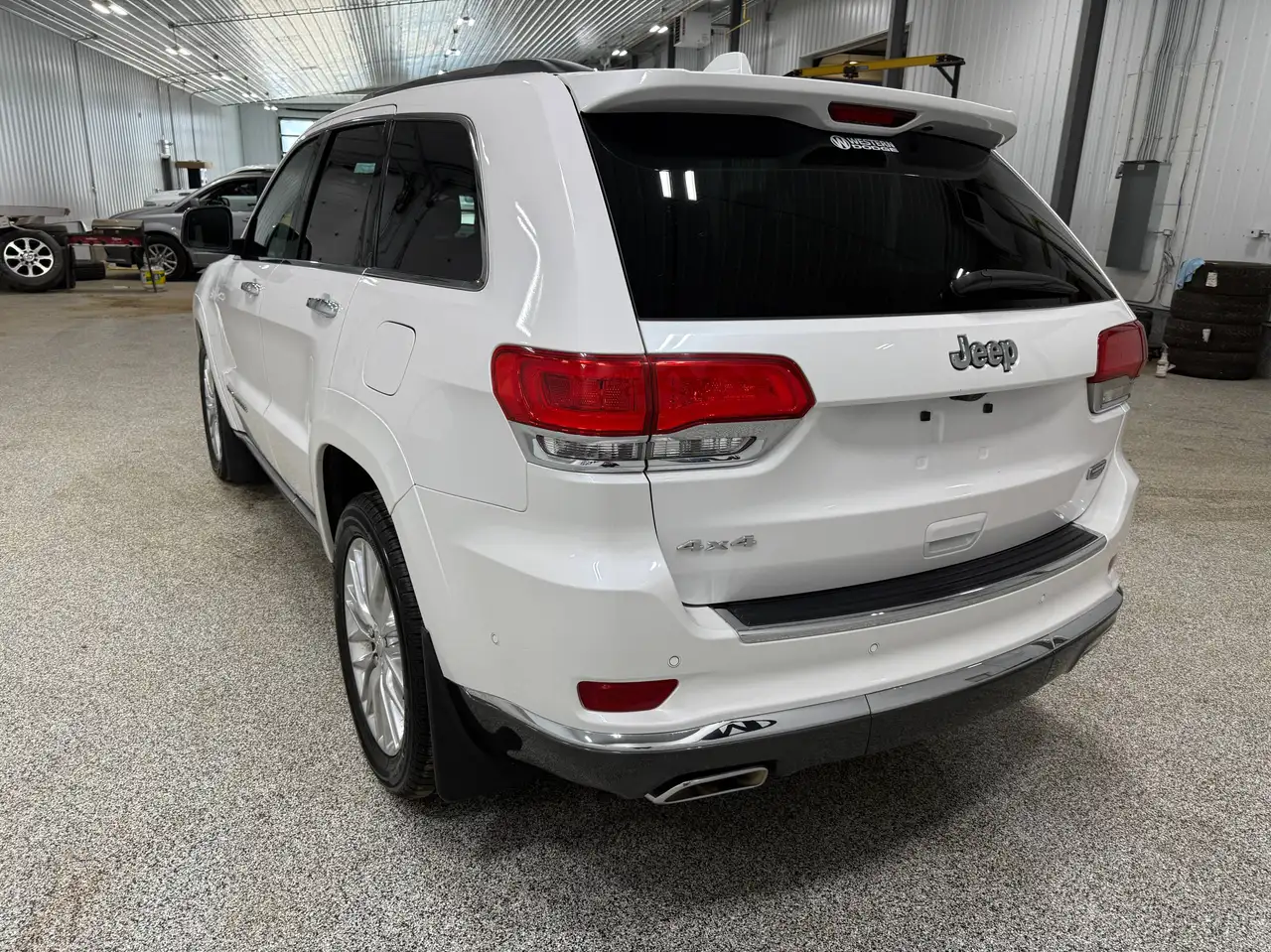 Jeep Grand Cherokee снимка Jeep Grand Cherokee