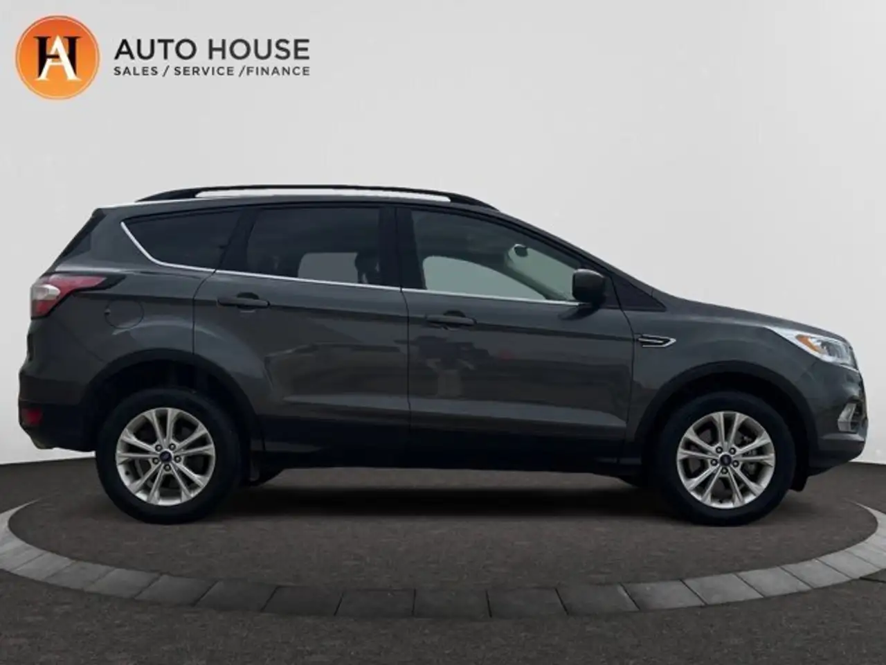Ford Escape снимка Ford Escape
