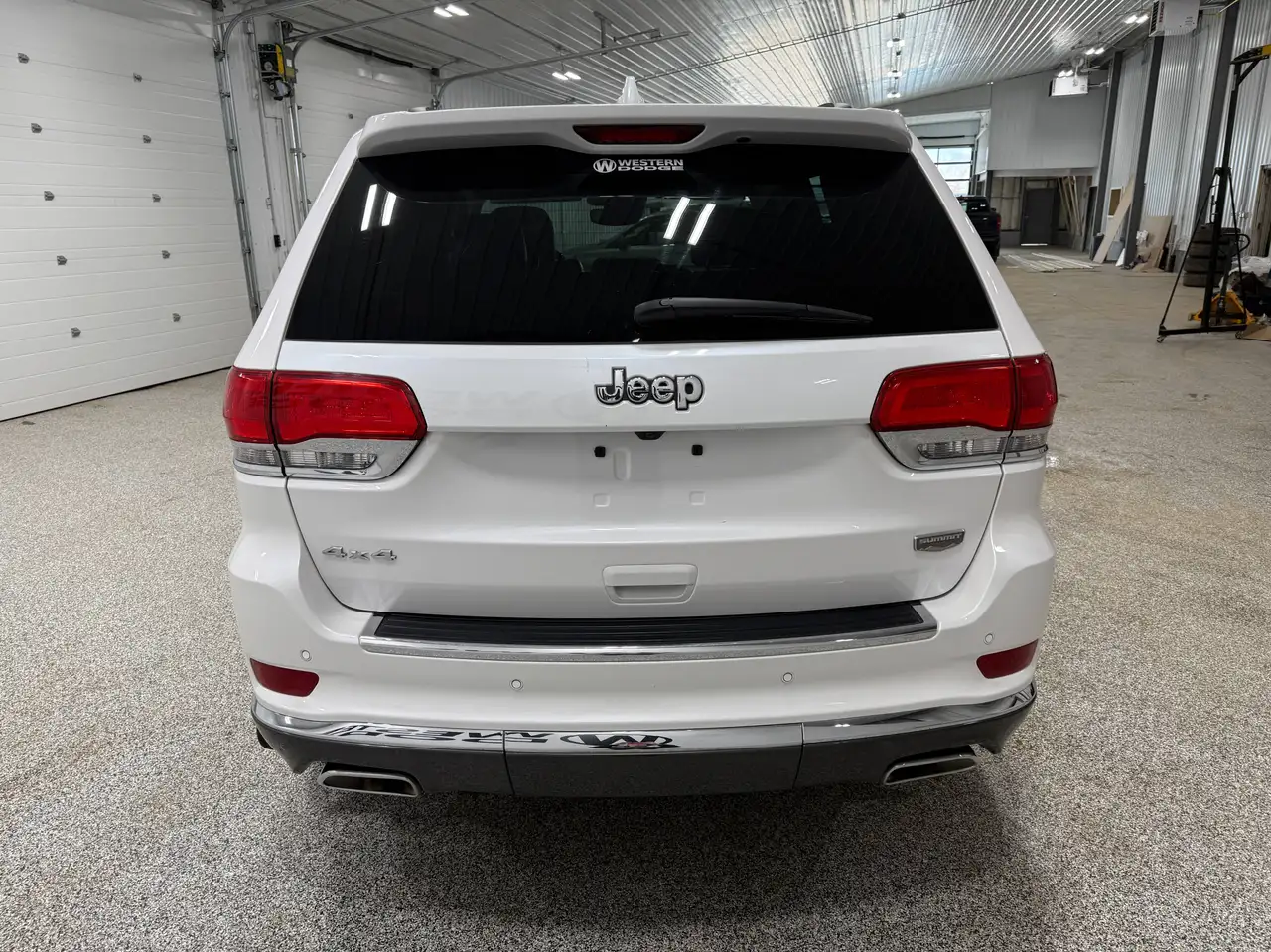 Jeep Grand Cherokee снимка Jeep Grand Cherokee