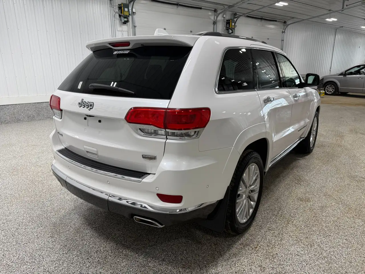 Jeep Grand Cherokee снимка Jeep Grand Cherokee