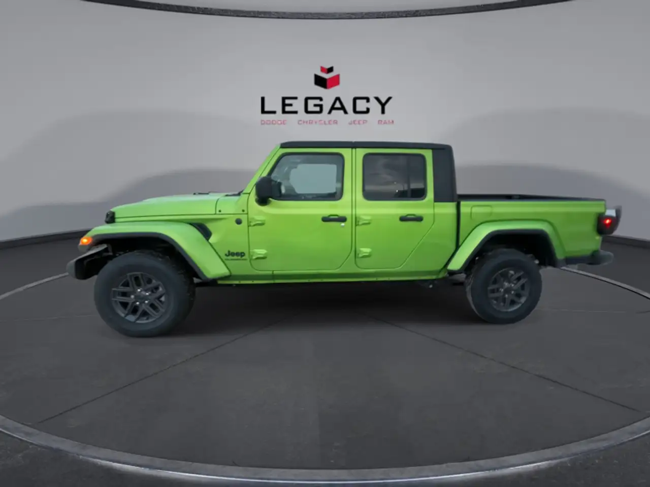 Jeep Gladiator снимка Jeep Gladiator