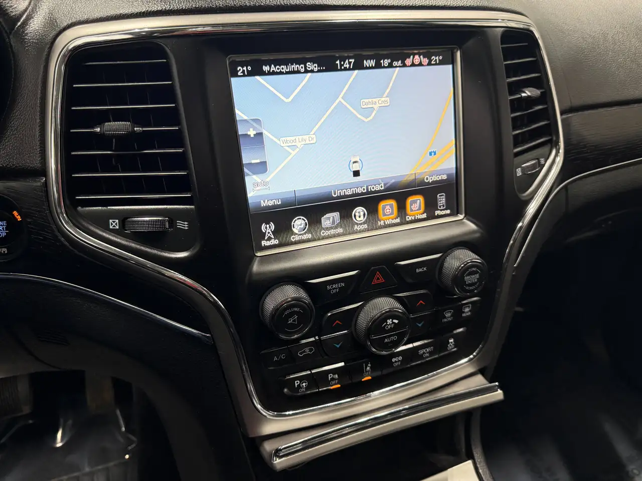 Jeep Grand Cherokee снимка Jeep Grand Cherokee