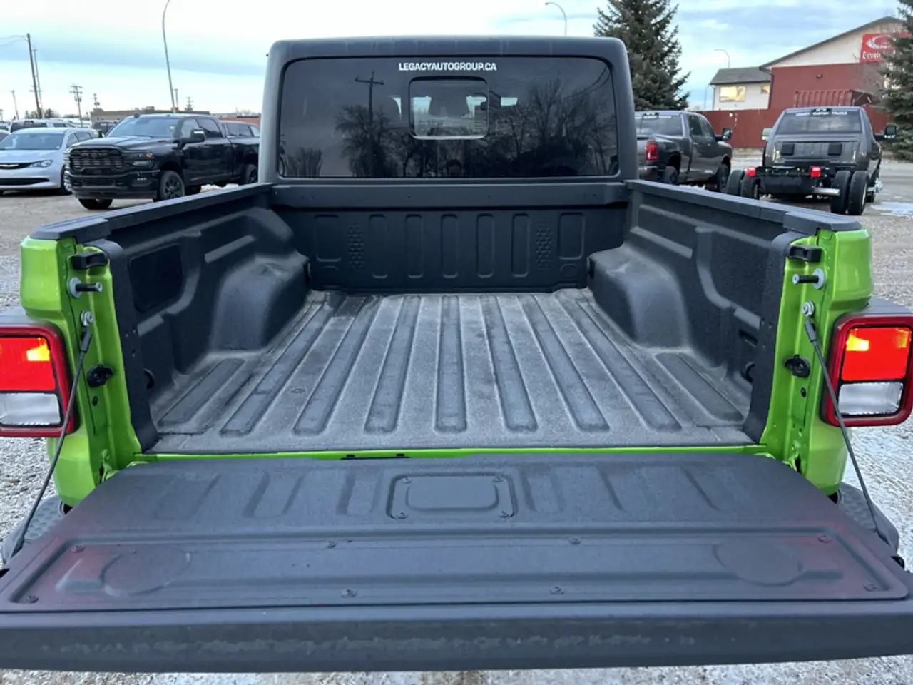 Jeep Gladiator снимка Jeep Gladiator