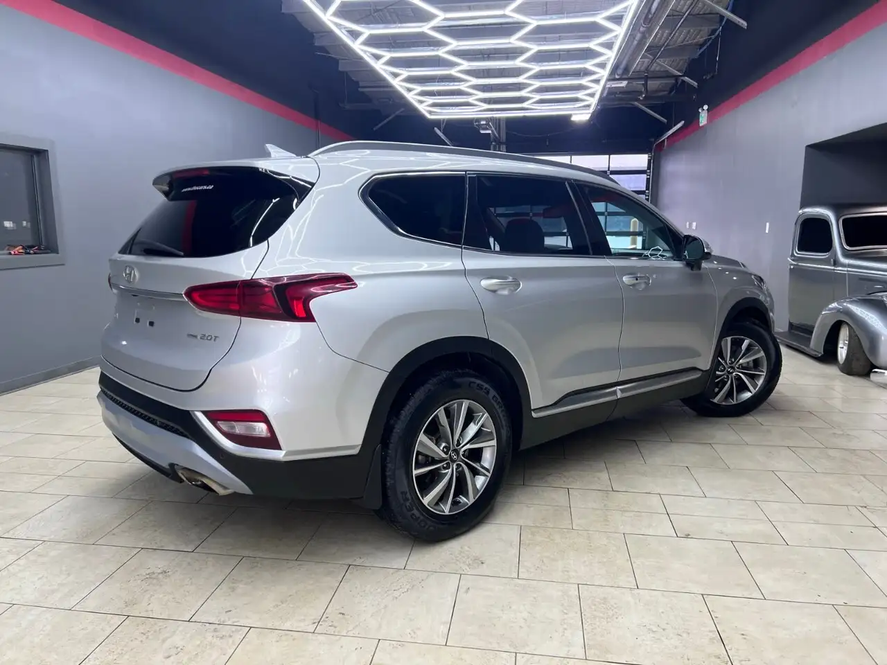 Hyundai SANTA FE снимка Hyundai SANTA FE