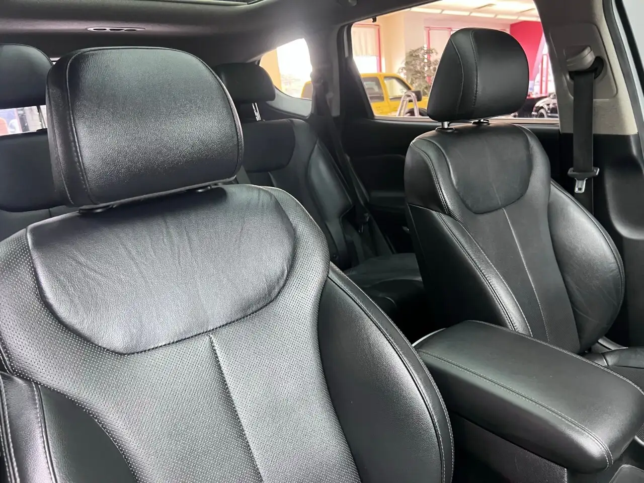 Hyundai SANTA FE снимка Hyundai SANTA FE