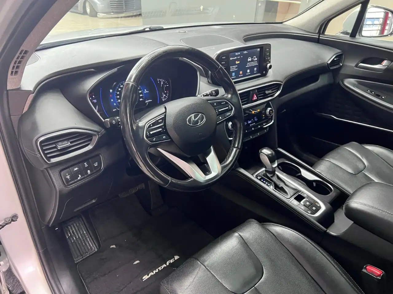 Hyundai SANTA FE снимка Hyundai SANTA FE