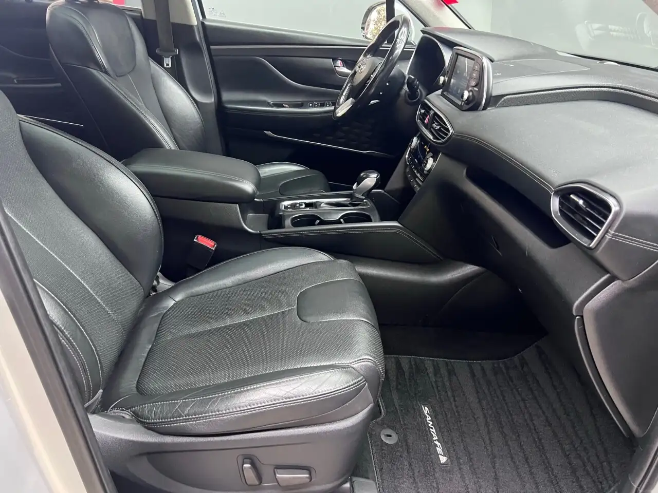 Hyundai SANTA FE снимка Hyundai SANTA FE