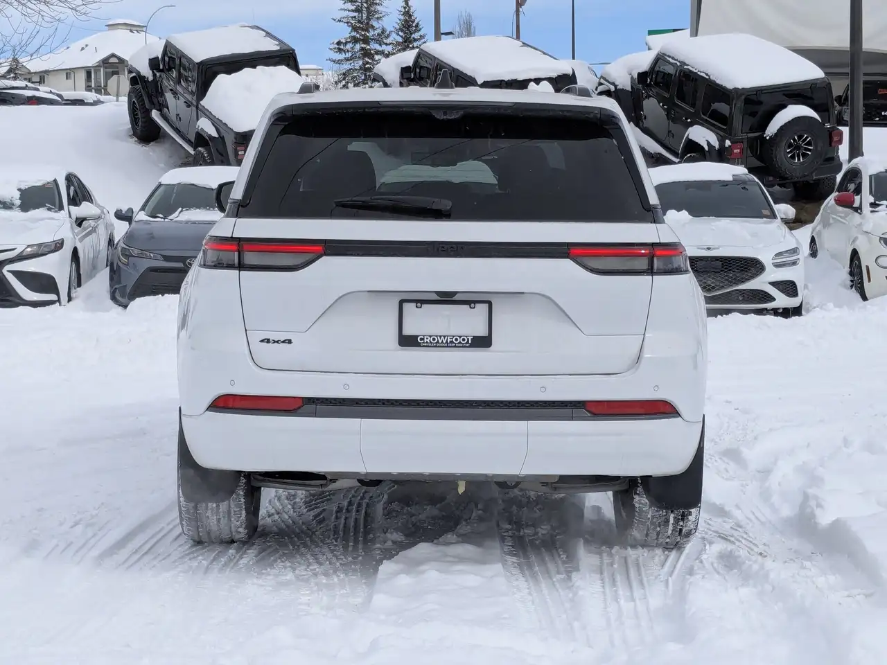 Jeep Grand Cherokee снимка Jeep Grand Cherokee