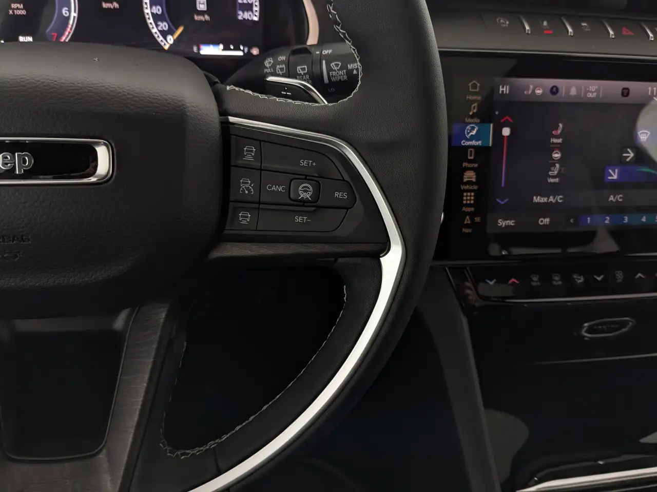 Jeep Grand Cherokee снимка Jeep Grand Cherokee