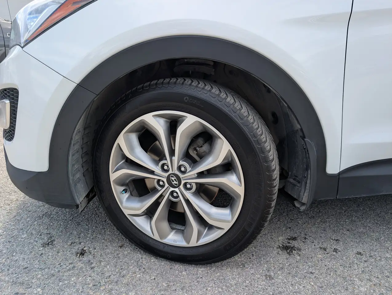 Hyundai SANTA FE снимка Hyundai SANTA FE