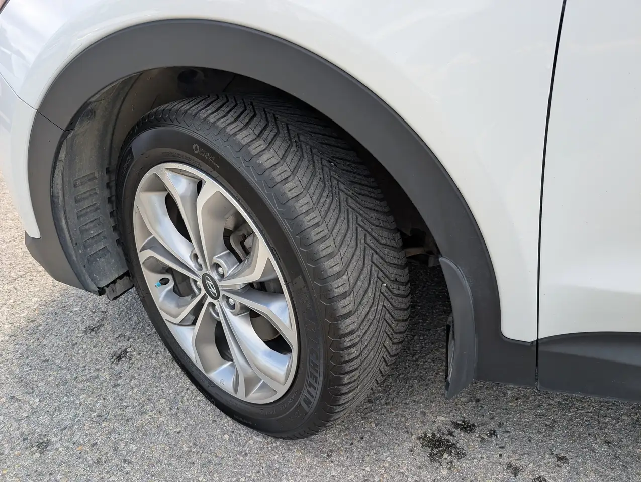 Hyundai SANTA FE снимка Hyundai SANTA FE
