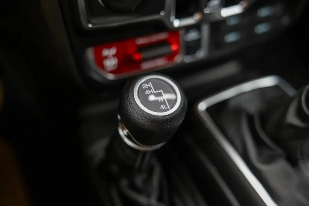 Jeep Wrangler снимка Jeep Wrangler