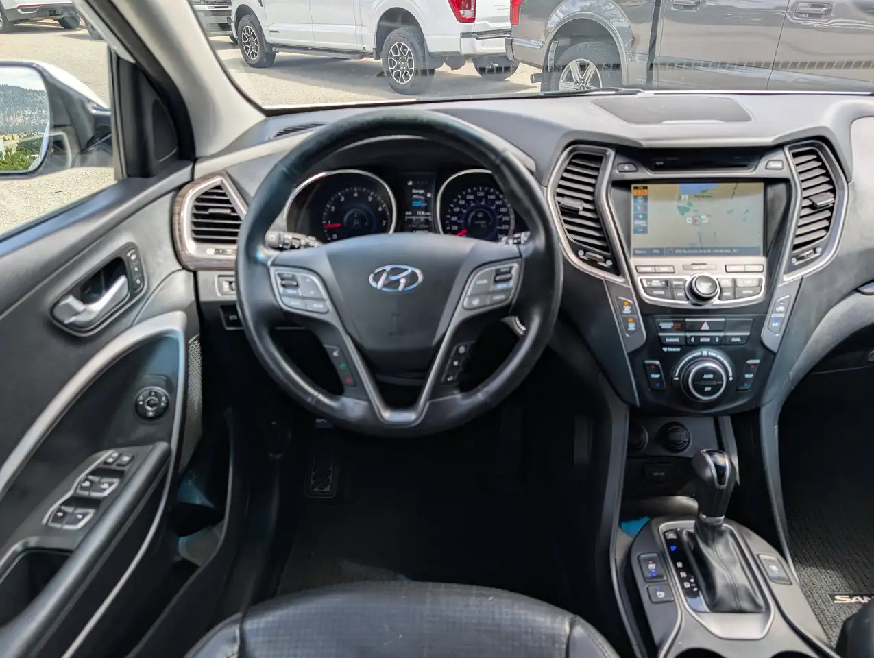 Hyundai SANTA FE снимка Hyundai SANTA FE