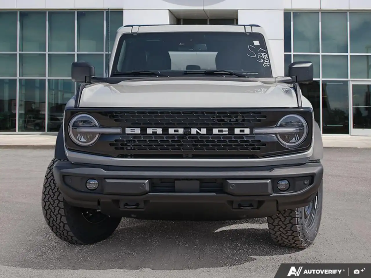 Ford Bronco снимка Ford Bronco