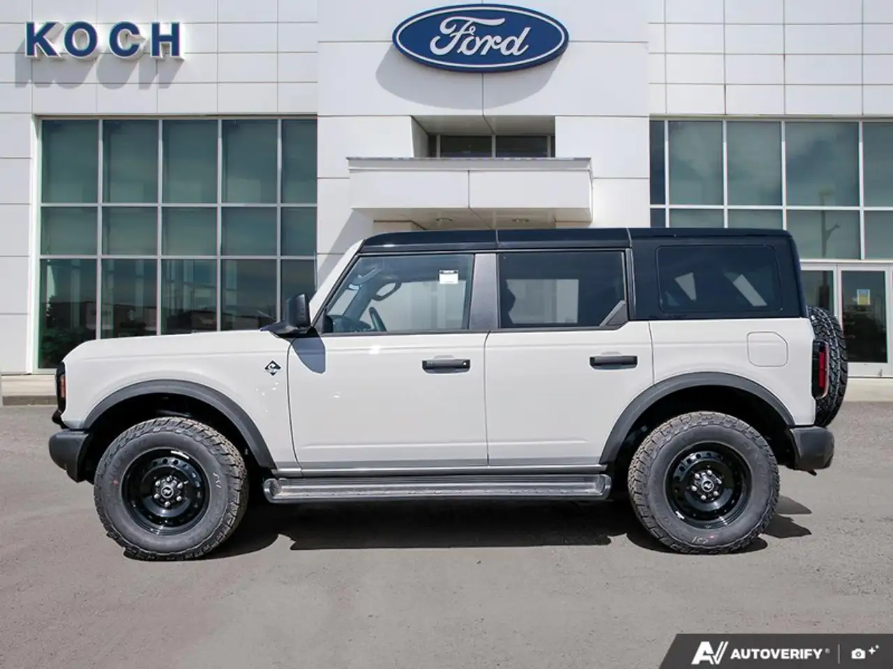 Ford Bronco снимка Ford Bronco