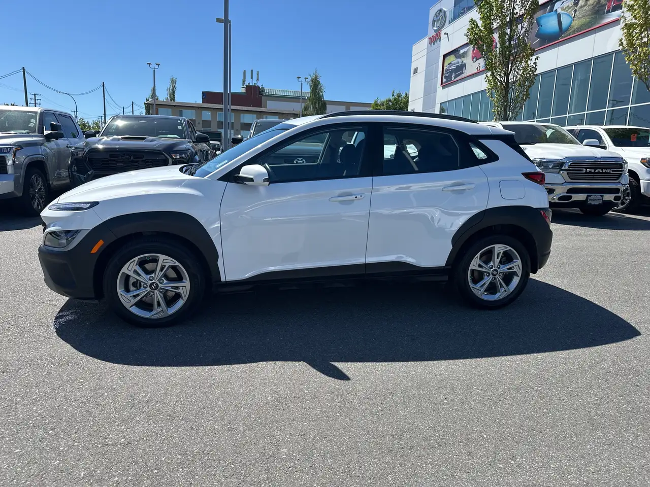 Hyundai KONA photo Hyundai KONA