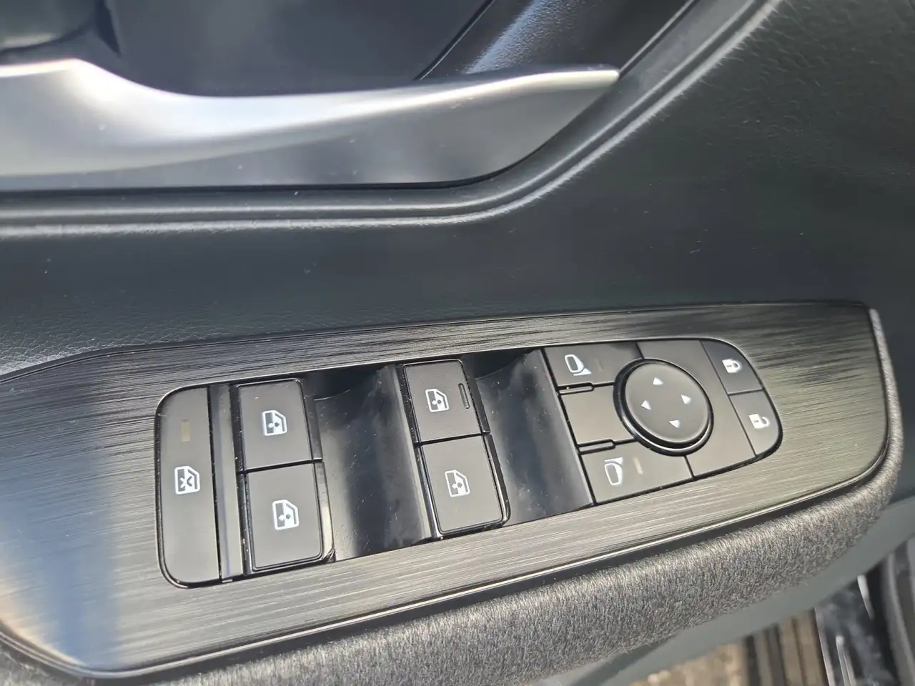Nissan Kicks photo Nissan Kicks
