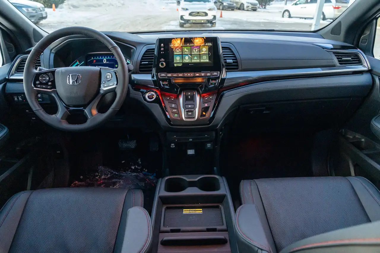 Honda Odyssey photo Honda Odyssey