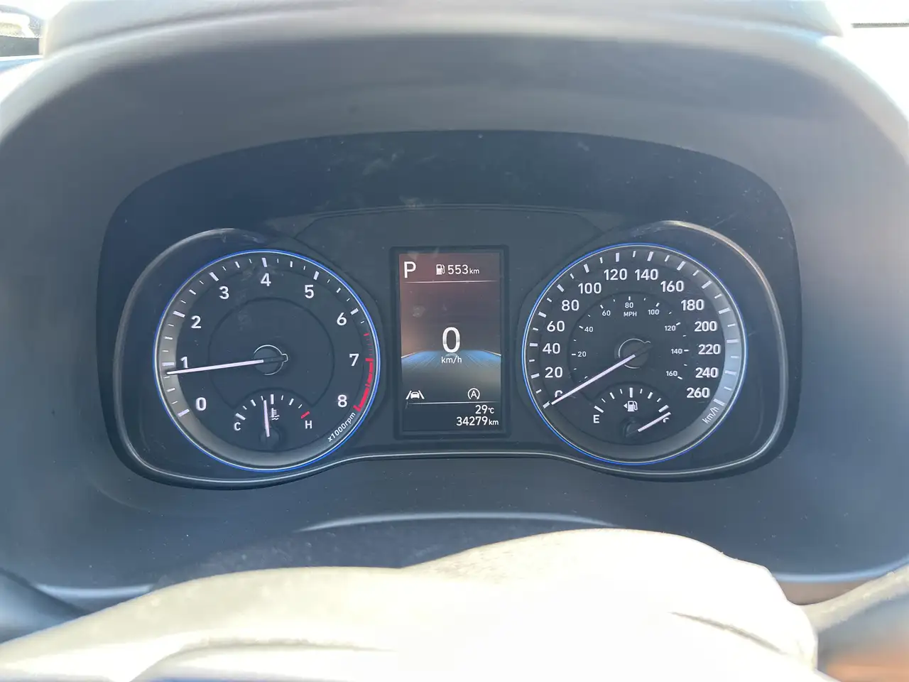 Hyundai KONA photo Hyundai KONA
