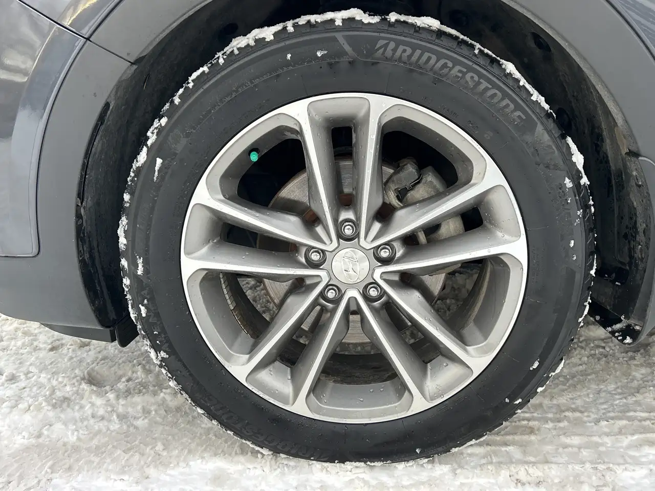 Hyundai SANTA FE снимка Hyundai SANTA FE