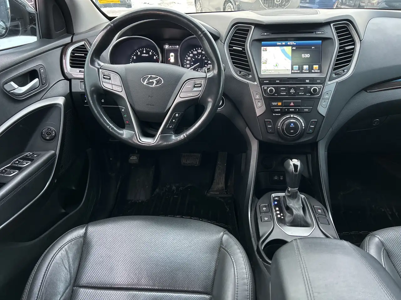Hyundai SANTA FE снимка Hyundai SANTA FE