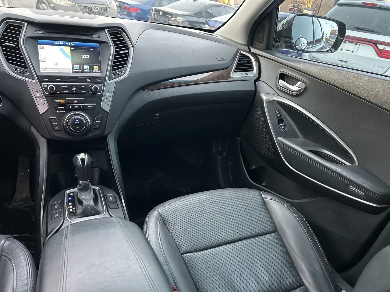 Hyundai SANTA FE снимка Hyundai SANTA FE