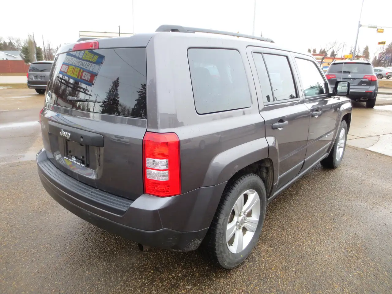 Jeep Patriot снимка Jeep Patriot