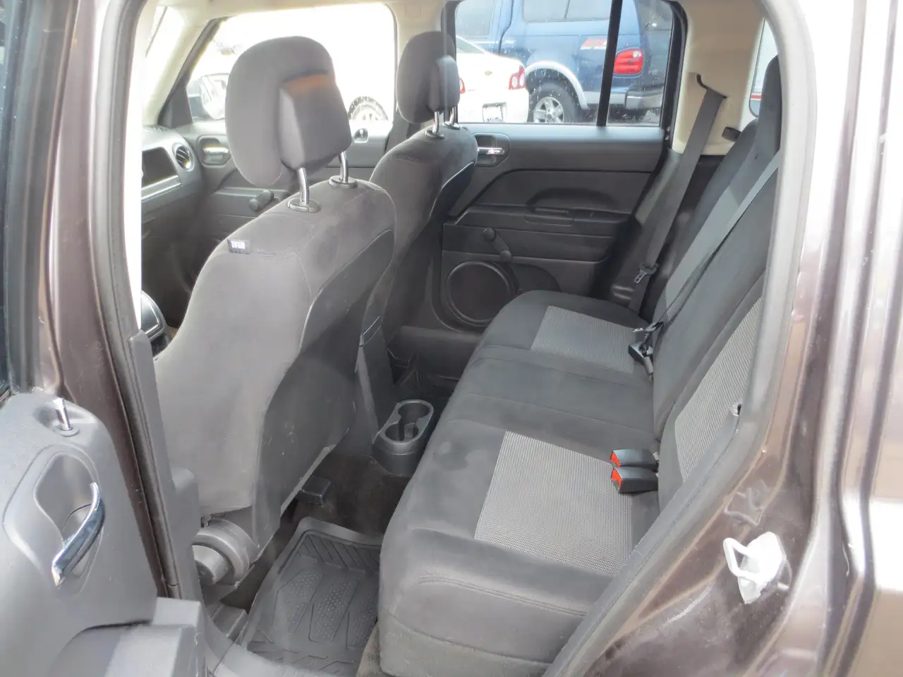 Jeep Patriot снимка Jeep Patriot