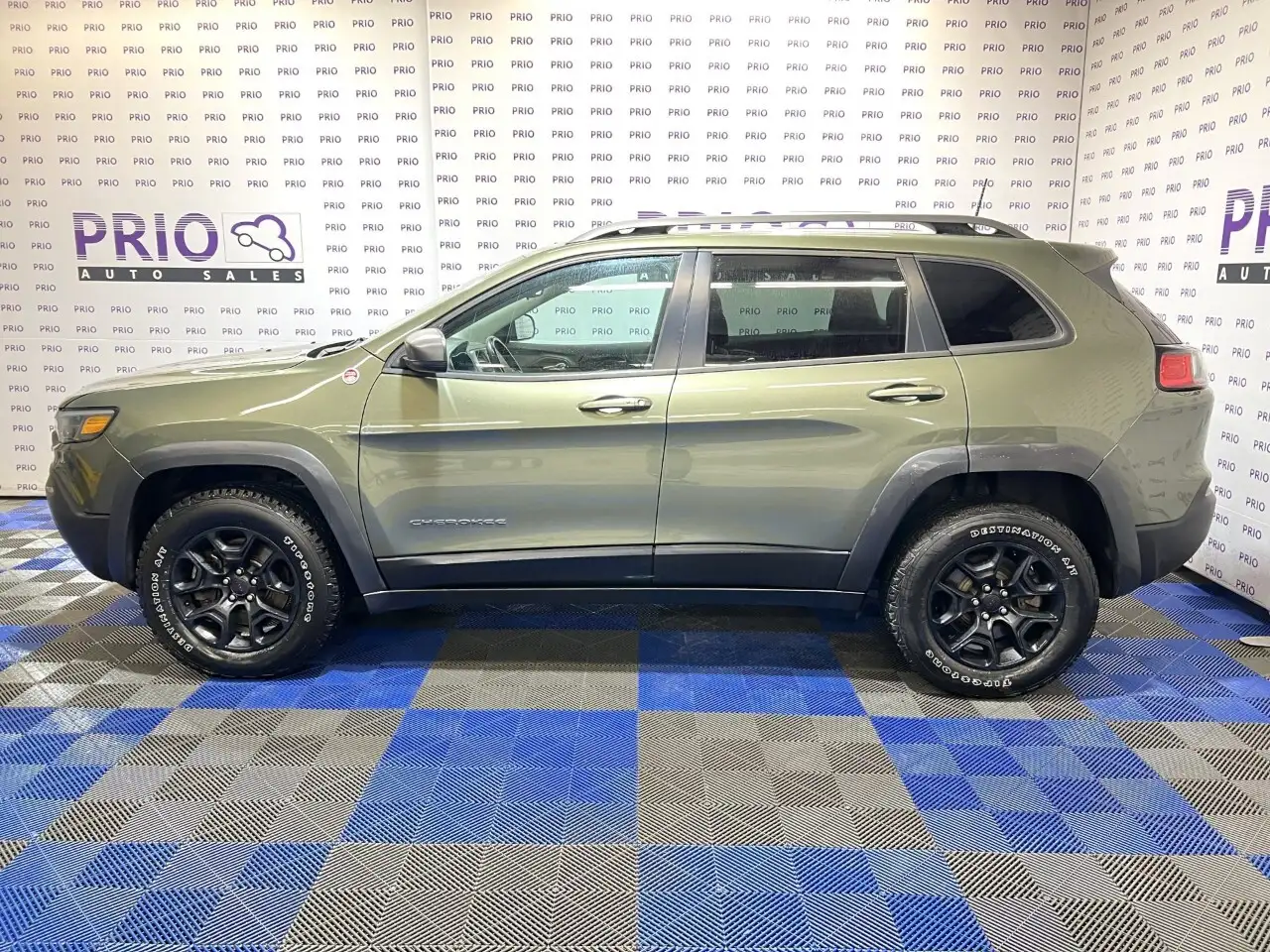 Jeep Cherokee photo Jeep Cherokee