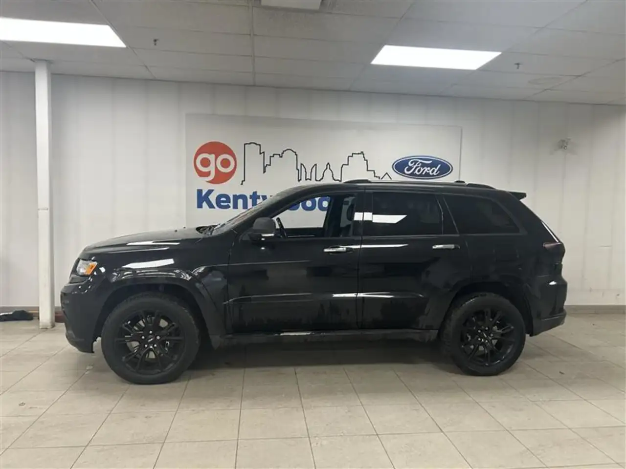 Jeep Grand Cherokee photo Jeep Grand Cherokee