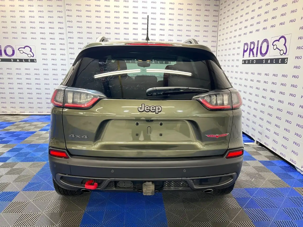 Jeep Cherokee photo Jeep Cherokee