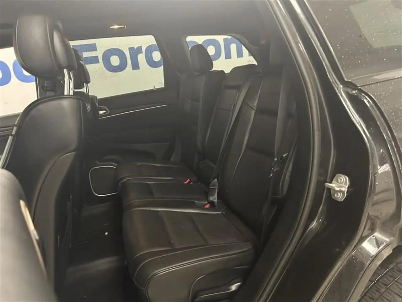Jeep Grand Cherokee photo Jeep Grand Cherokee