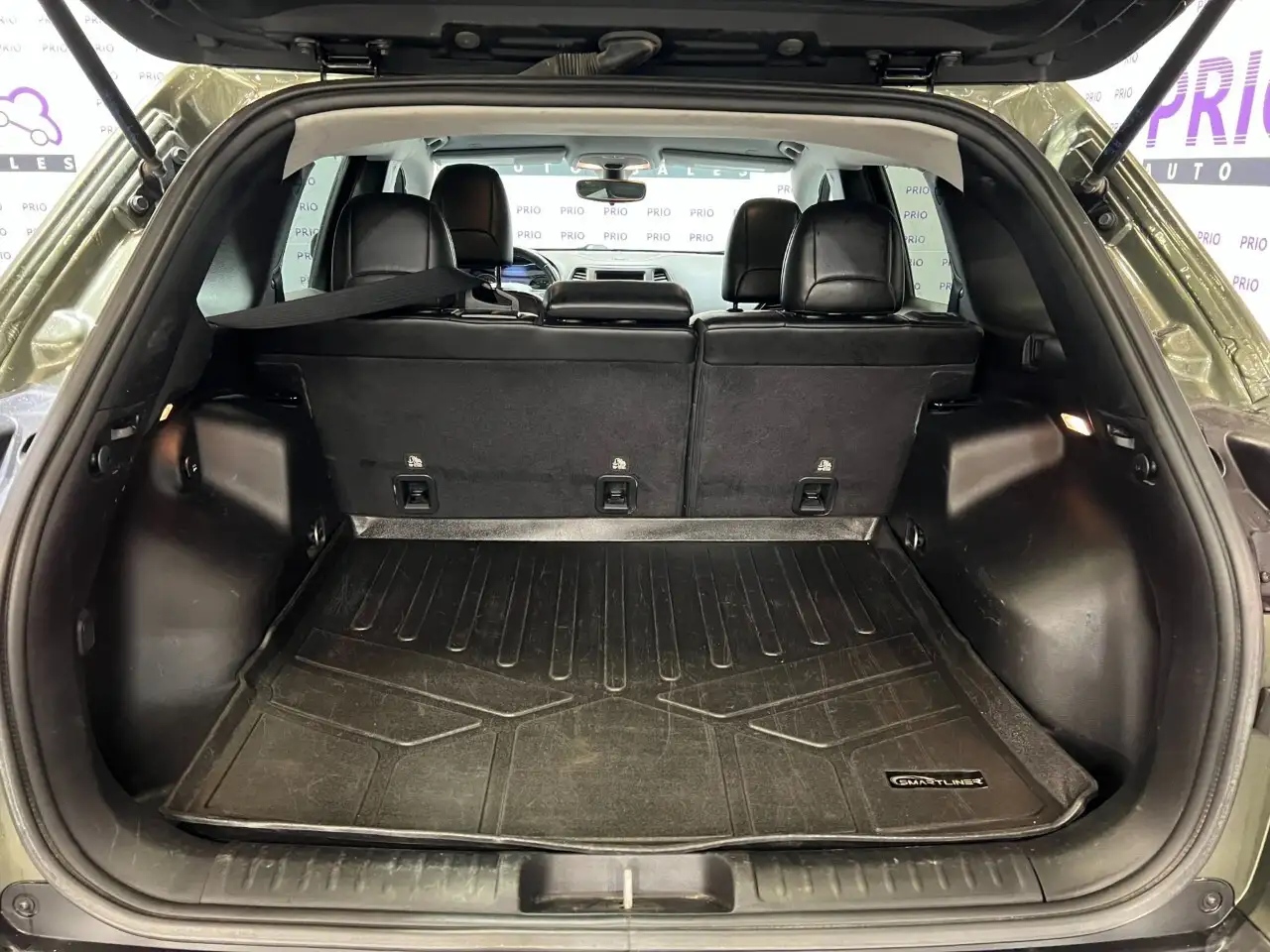 Jeep Cherokee photo Jeep Cherokee
