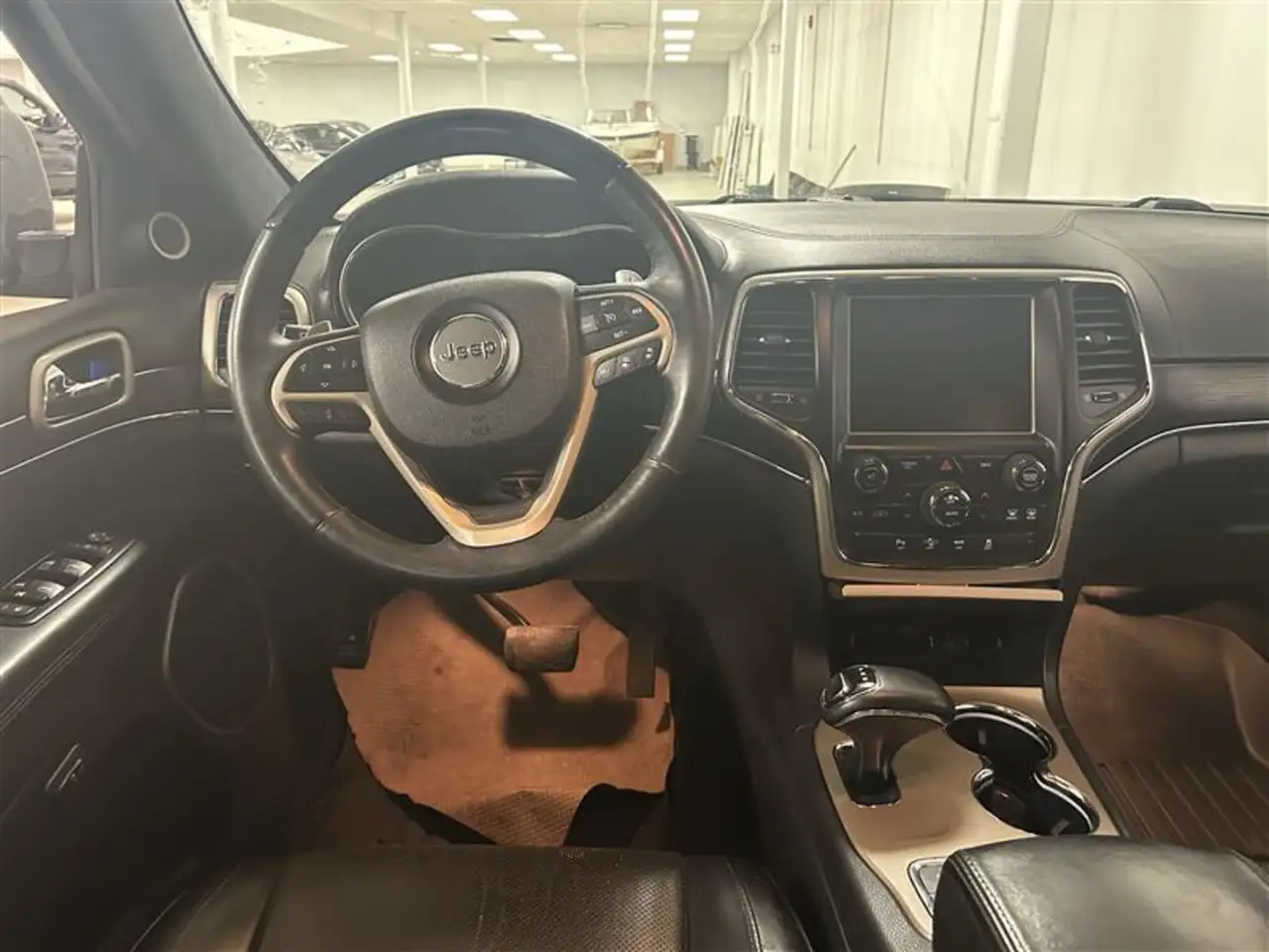 Jeep Grand Cherokee photo Jeep Grand Cherokee
