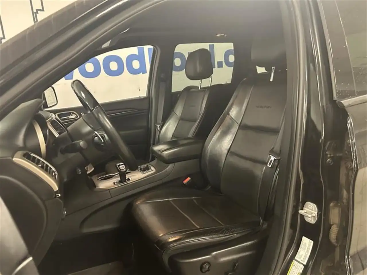 Jeep Grand Cherokee photo Jeep Grand Cherokee