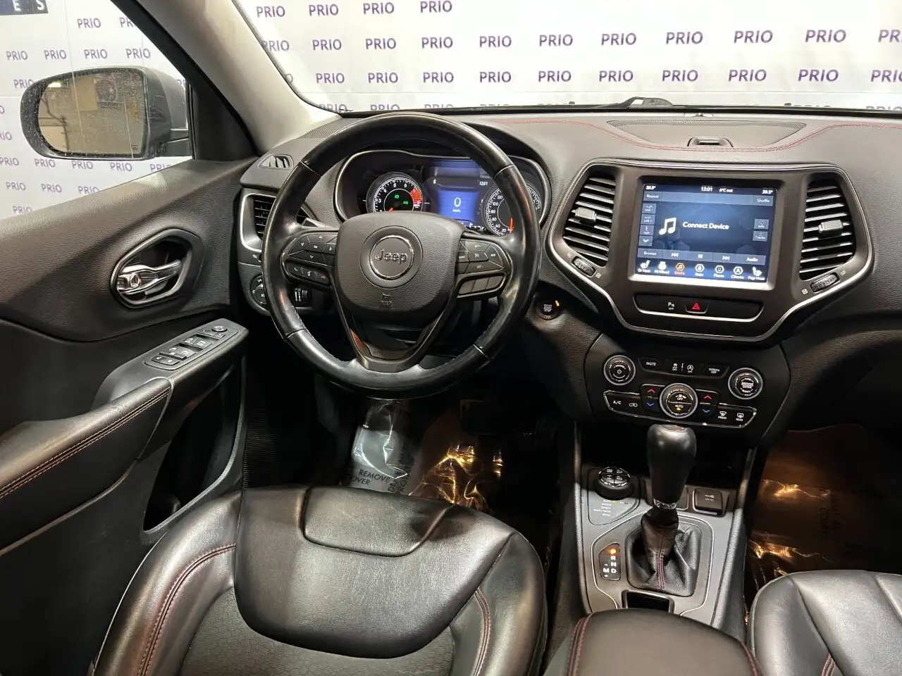 Jeep Cherokee photo Jeep Cherokee