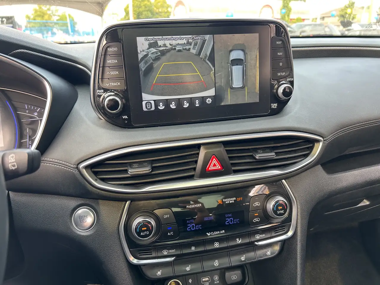 Hyundai SANTA FE снимка Hyundai SANTA FE