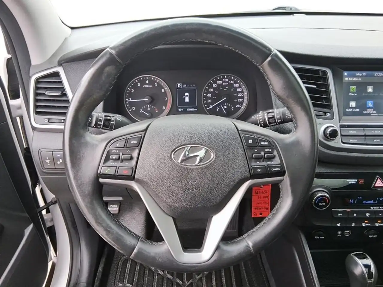 Hyundai TUCSON снимка Hyundai TUCSON