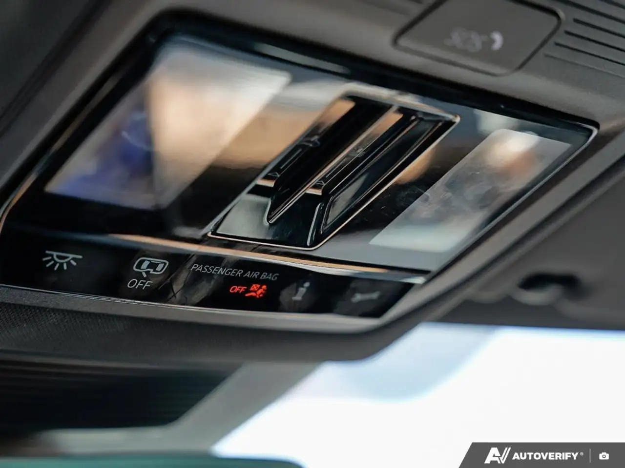 Volkswagen Tiguan photo Volkswagen Tiguan