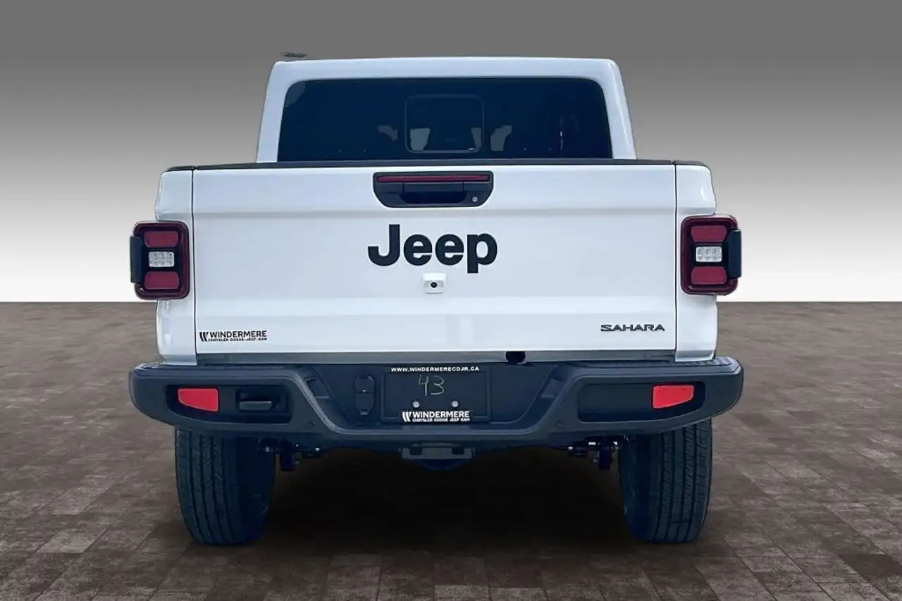 Jeep Gladiator снимка Jeep Gladiator